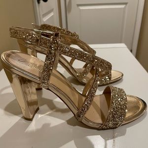 jewel Badgley Mischka sandals 8